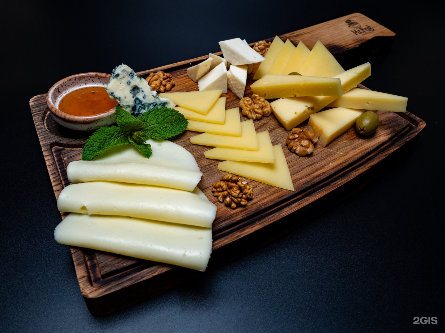 сырная нарезка фото оформление наименование сыра
