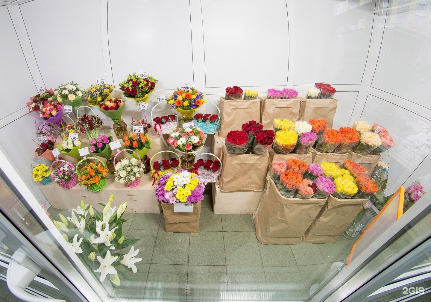 Где Купить Цветы В Саратове Недорого