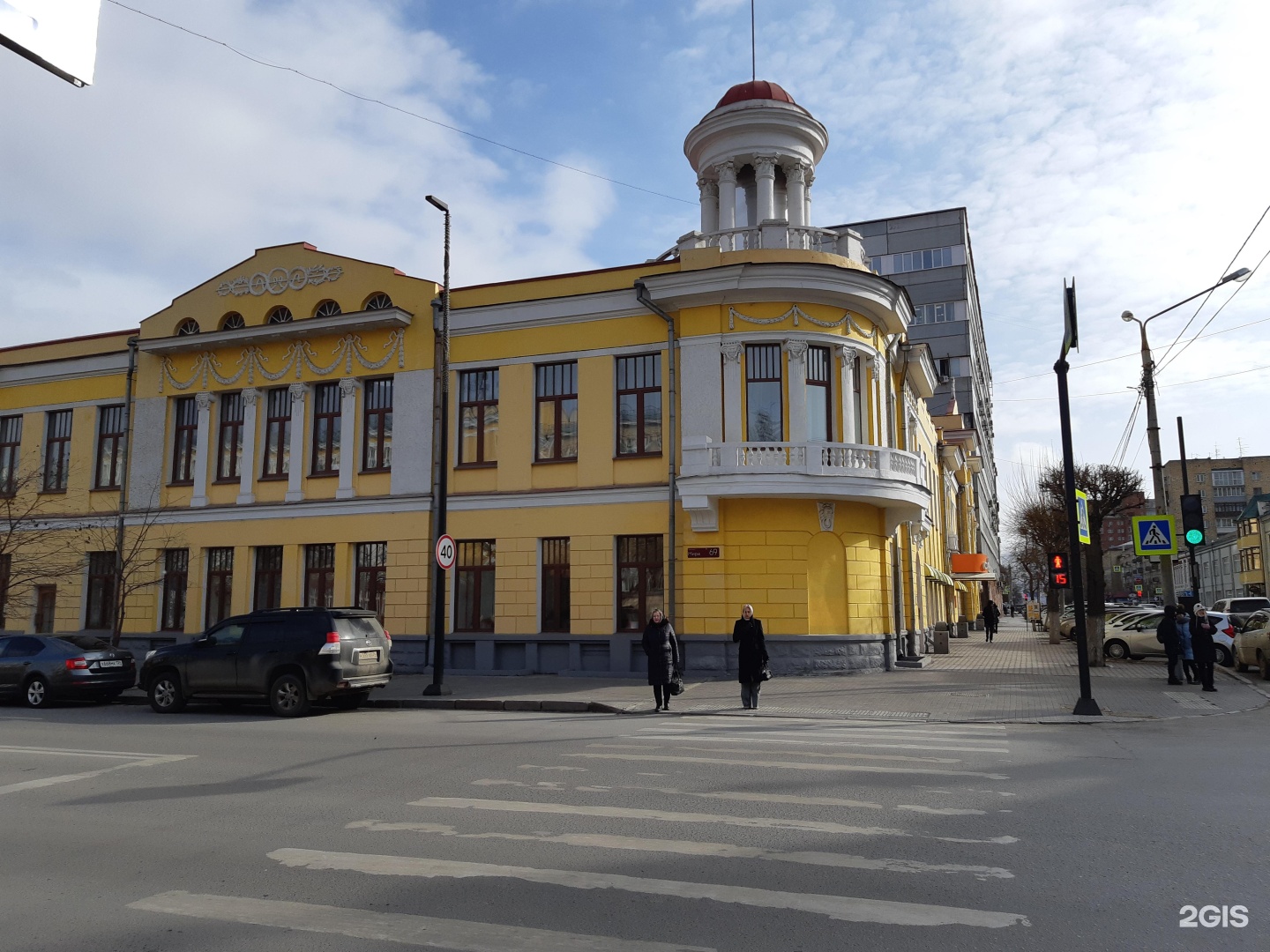 Дом офицеров Красноярск. Дом офицеров Красноярск 1960. Дом офицеров Красноярск фото.