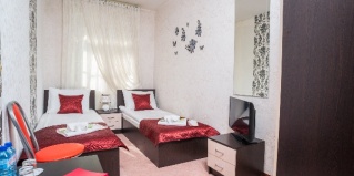 Москва: Отель Guest room сад