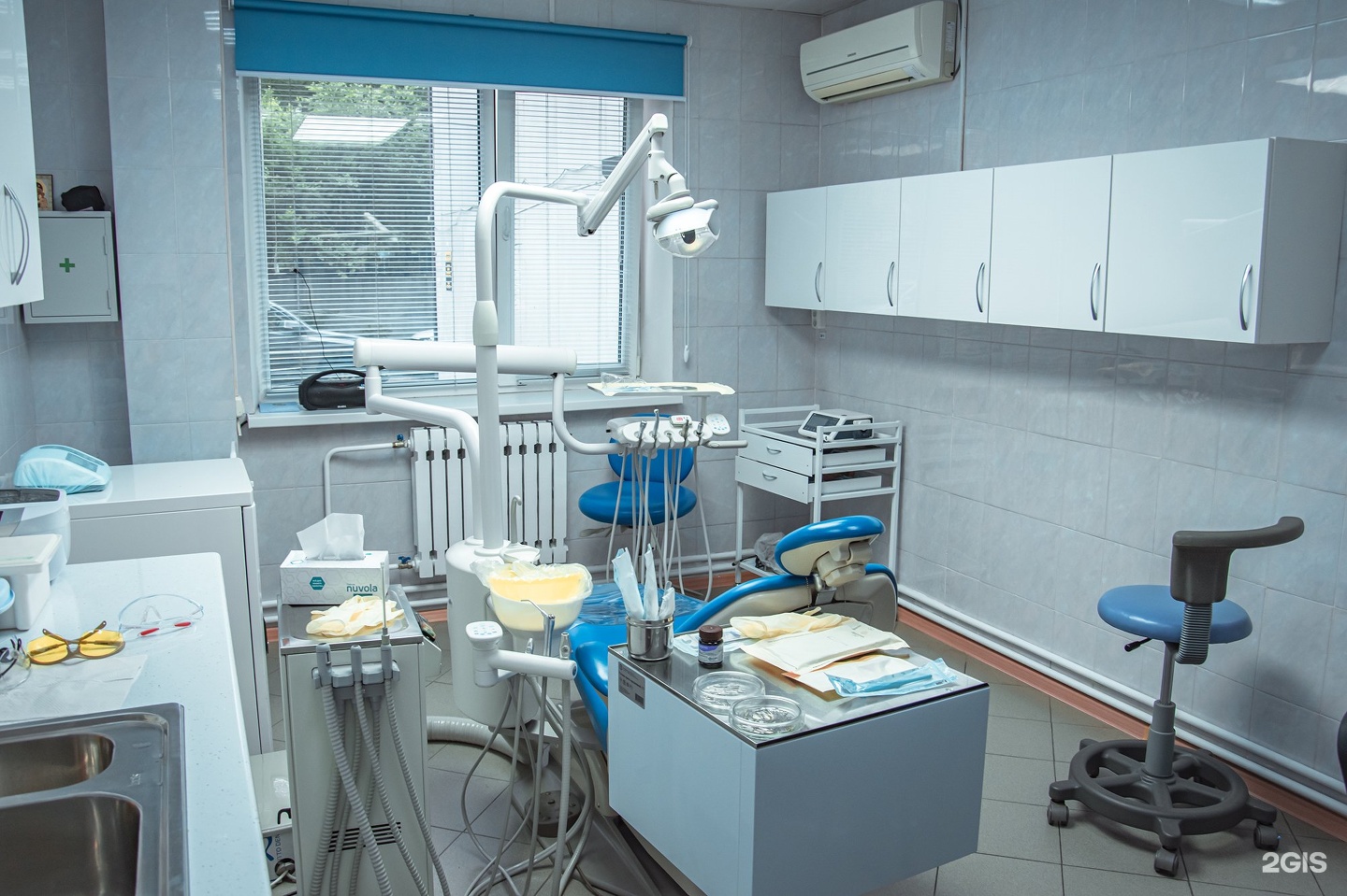 Стом екатеринбург. Стом клиника Dental Clinic Ключевская 76а. Дольче стом стоматология. Сити стом Хабаровск Кочнева. Сити стом Зеленодольск.