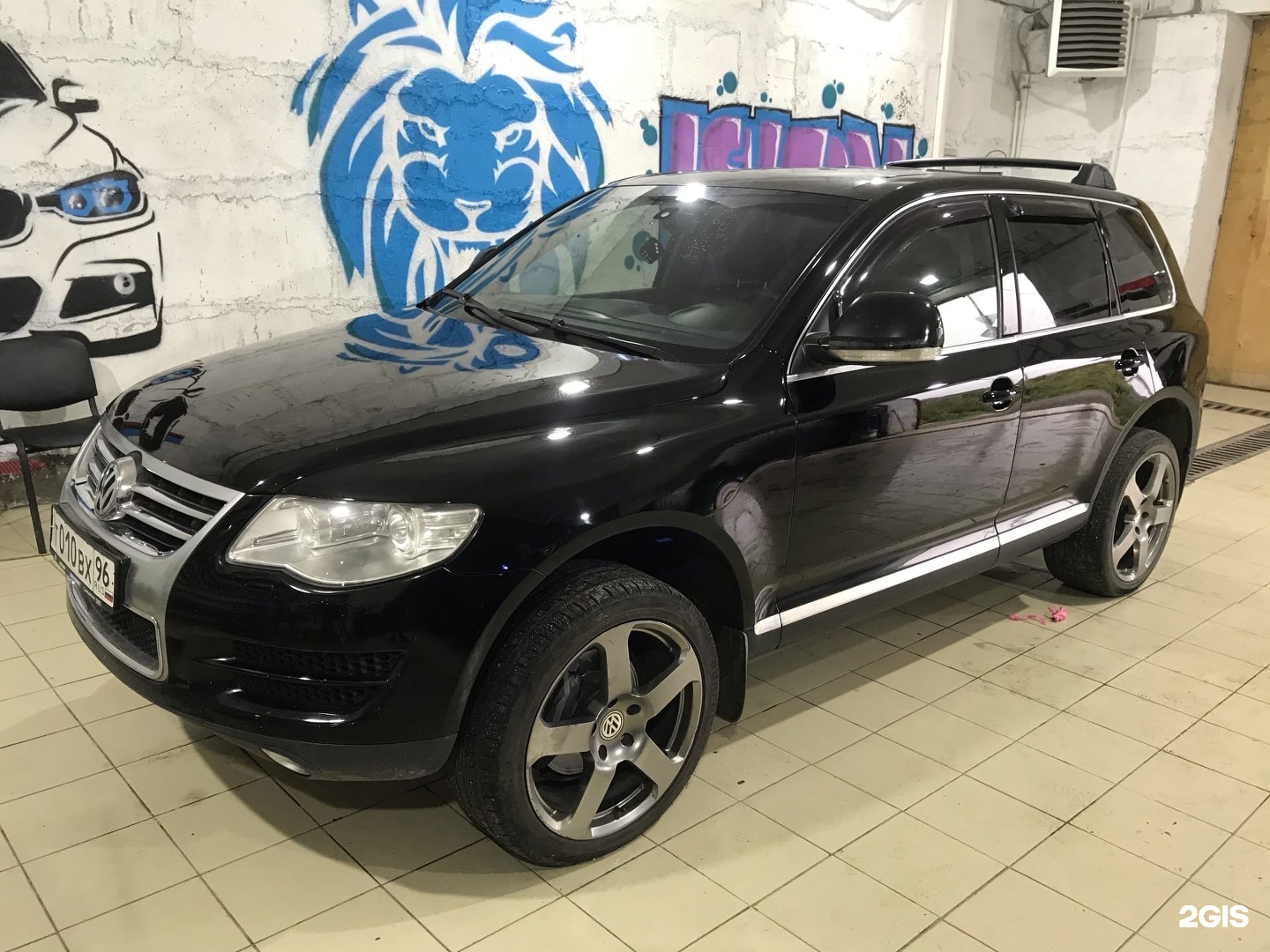 Авто нижний тагил. Touareg individual 2004. Туарег индивидуал на драйв2. Купить Volkswagen Tuareg 3 6 11 года в Республике Дагестан. Авито Великие Луки автомобили с пробегом купить Фольксваген.