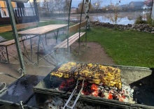 д. Санино: Турбаза Ромашковое