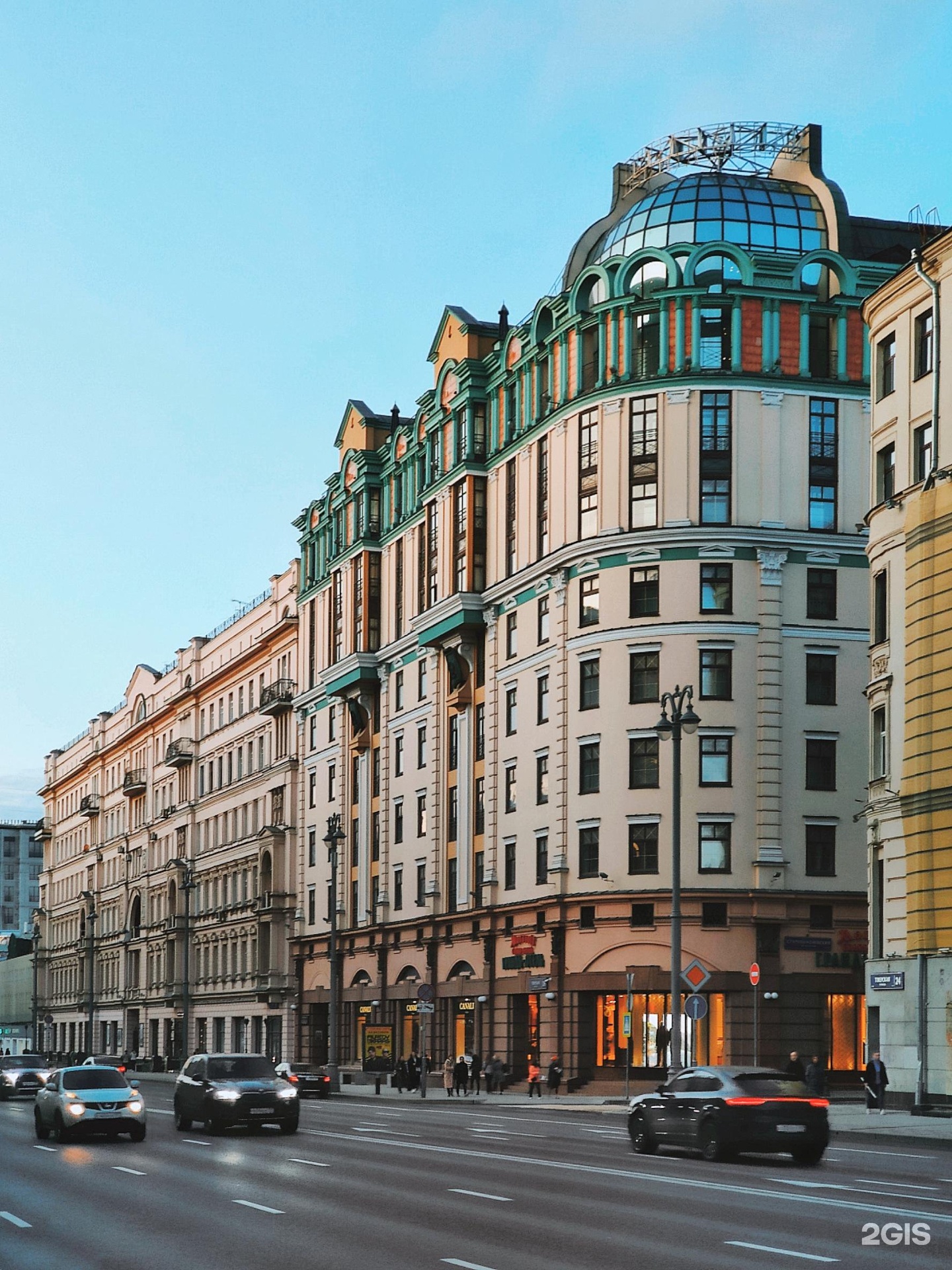 Отели ул тверская москва. Мариот гостиница Москва Тверская 26/1. Марриотт Гранд отель Москва. Марриотт Гранд отель на Тверской. Тверская 26/1 гостиница Марриотт Гранд.