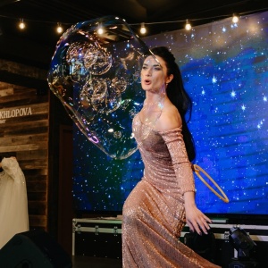 Фото от владельца Ornella, шоу-студия гигантских мыльных пузырей