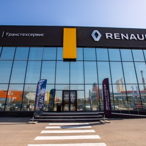 Фото от владельца Renault, автосалон