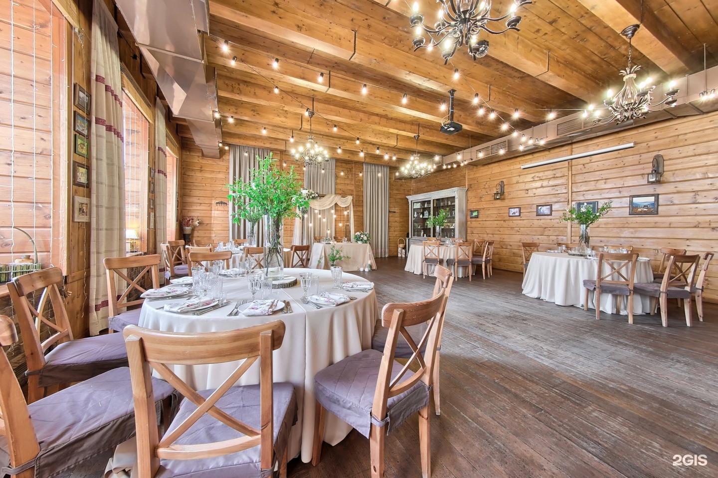 Ресторан лапландия 5-я советская. Иваново подворье банкетный зал. Банкетный зал зефир спб. Усадьба иваново подворье в токсово. Банкет холл аттимо.