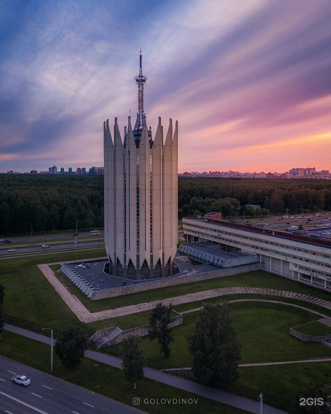 башня на тихорецком проспекте