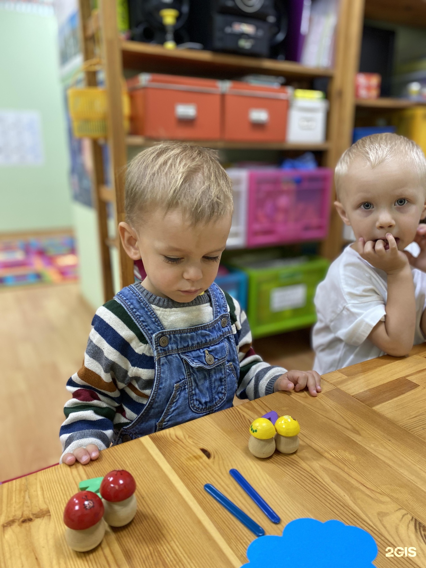 Муравьи в детской песочнице