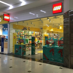 Фото от владельца LEGO, фирменный магазин