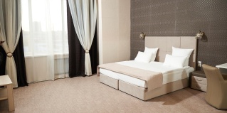 Сургут: Отель Гулливер