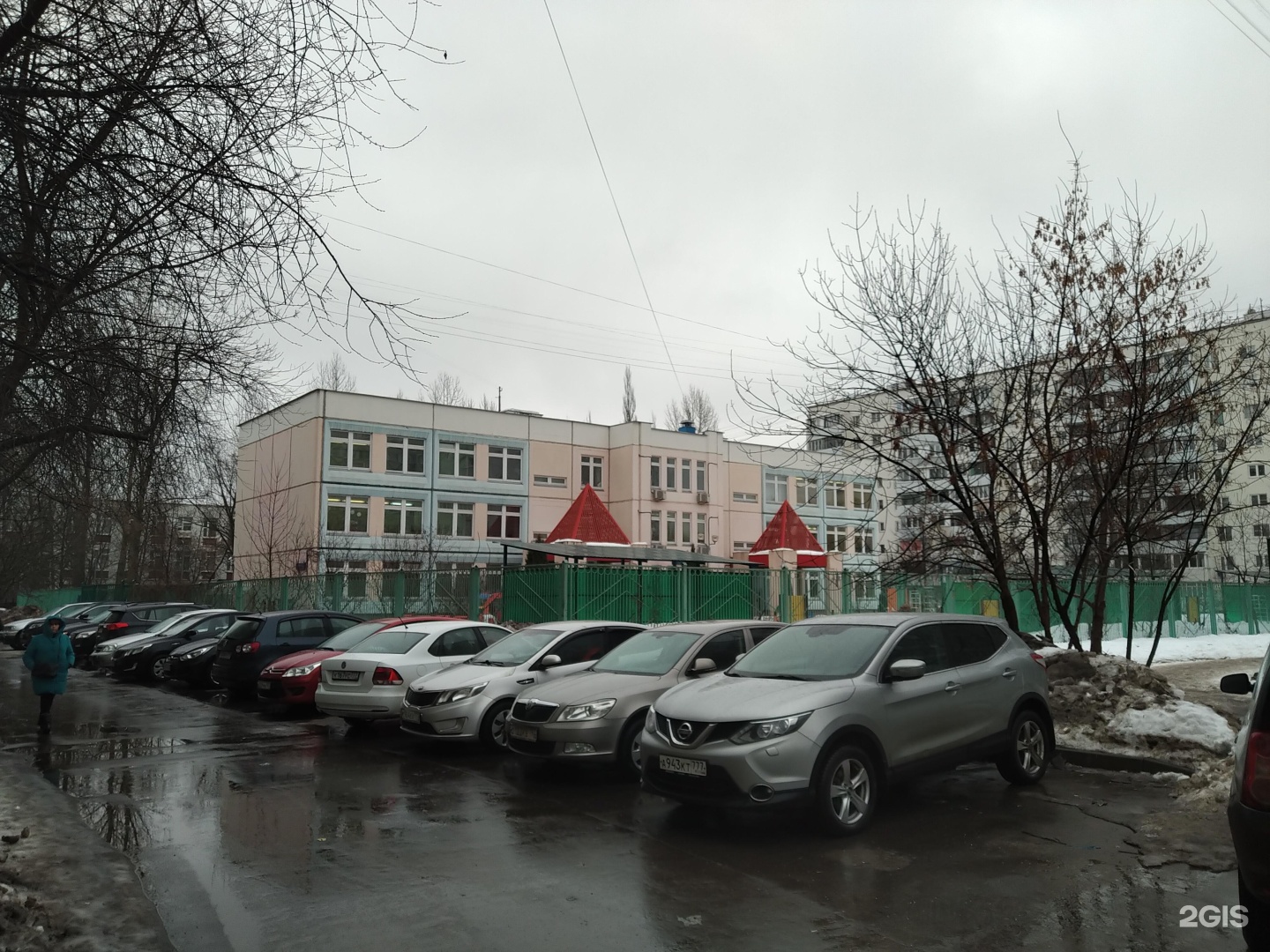 Школа остров москва. Остров знаний. 7 школа остров. Директор школы 368 лосиный остров. Остров мечты магазины.