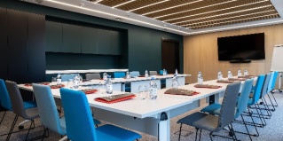 Алматы: Отель Novotel Living Almaty Jetisu