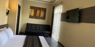 Астрахань: Отель Imperial