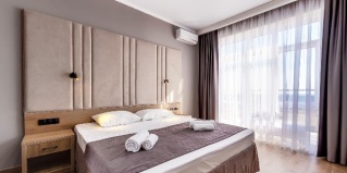 Витязево: Отель Family Pride Inn Прайд