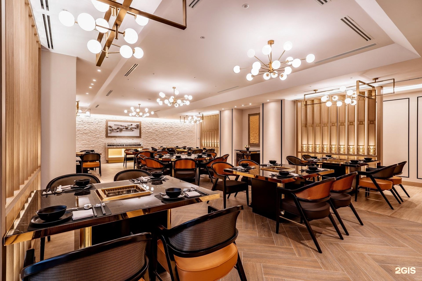 Tigre de cristal hotel resort. Хот пот ресторан. Tigre de Cristal Hotel Resort Владивосток. Отель Tigre de Cristal пляж. Tigre de Crystal Владивосток.