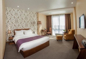 Отель Байкал-Северное море в Иркутской области