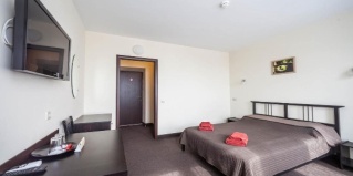 Ейск: Отель Парус