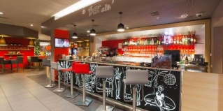 Калининград: Отель Ibis