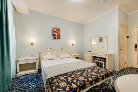 Лазаревское: Отель Dvin