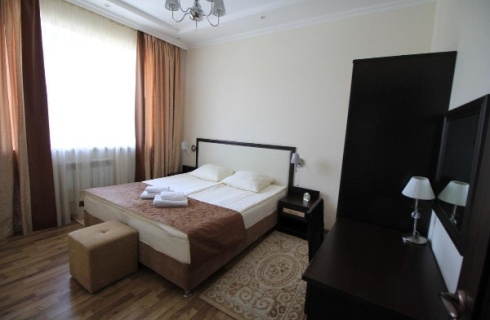 Наро-Фоминск: Коттедж Гостевой дом на Володарке