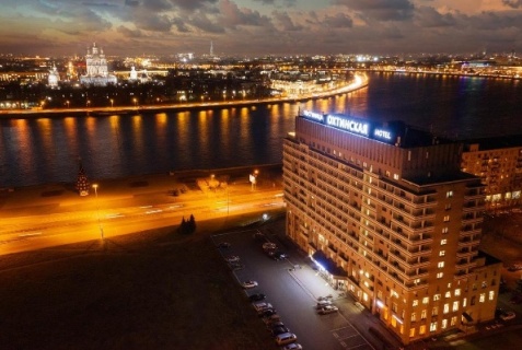 Санкт-Петербург: Отель Охтинская