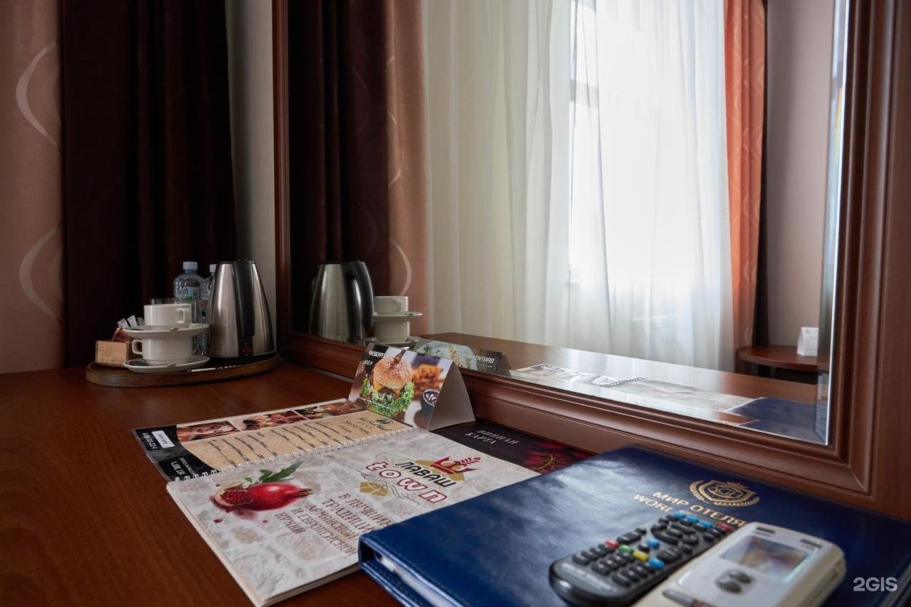 Партизанская 112. Amici Grand Hotel Краснодар. Амичи отель Краснодар завтрак.