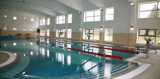 Супонево: Отель Величъ country club