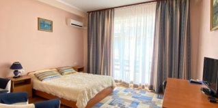 Лоо: Гостевой дом Сан-Мари