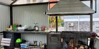Агой: Отель Радуга