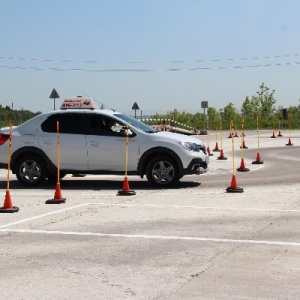 Фото от владельца АвтоКласс, сеть автошкол