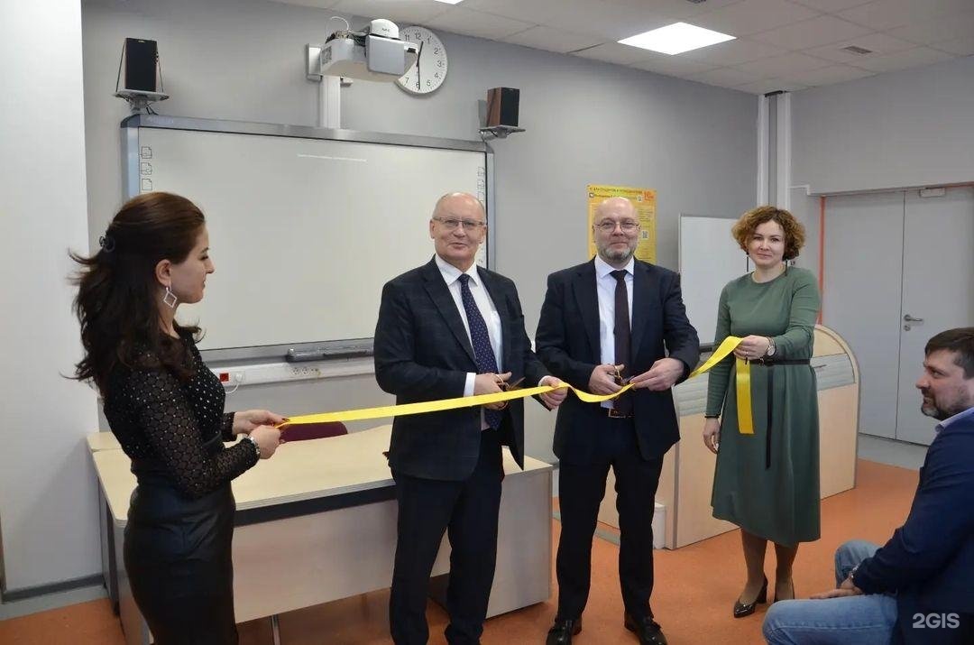 Спбгут имени бонч-бруевича внутри. Спбгут бонч бруевича внутри. Сцт спбгут. Eeua 2021. Спбгут ист-712.