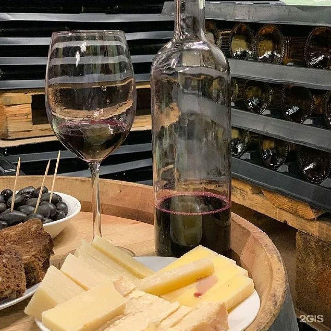 Какое вино под сыр