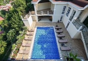 Коттедж The white residence на Чёрном море