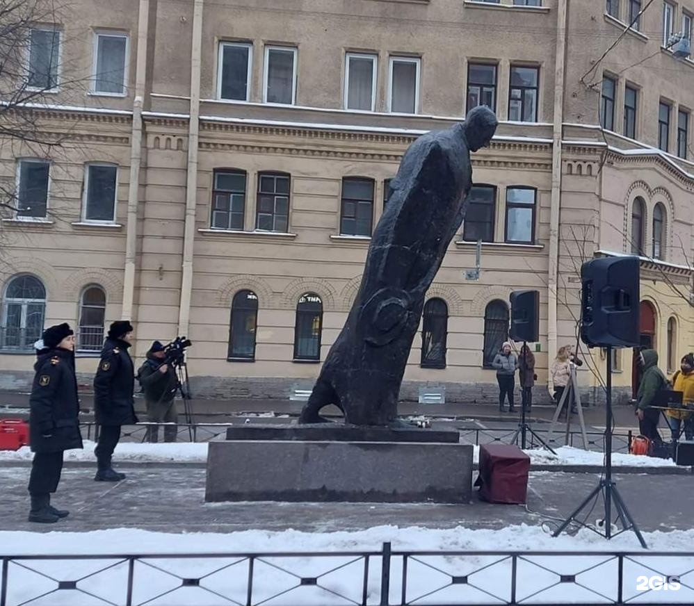 памятник блоку в санкт петербурге