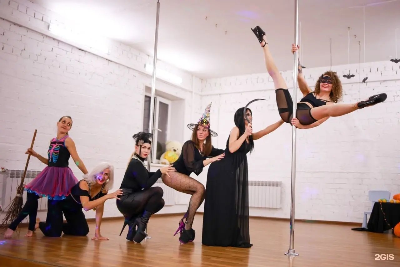 школа танцев владивосток. дэнс репаблик коломенская. ансамбль бального танца грация мгу 2015. школа танцев ступени алексеевская. красноярск край танцы город.