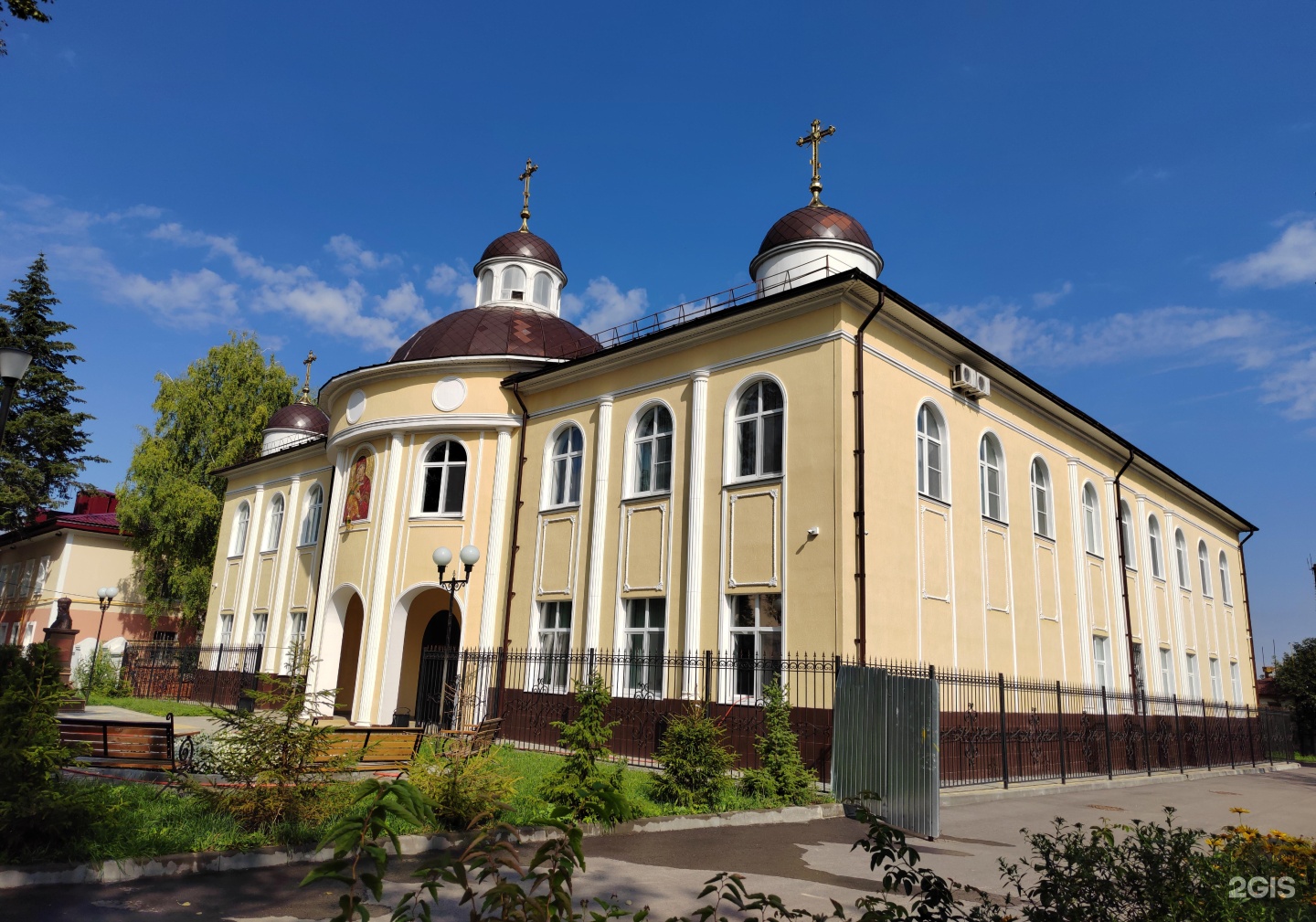 Дом епархии