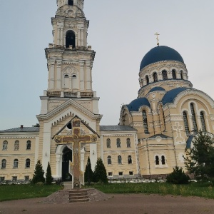 Фото от владельца Калужская Свято-Тихонова Пустынь, мужской монастырь