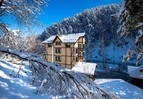 Отель На камушках 3 звезды в Белокурихе