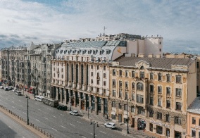 Отель Crown Hotel St. Petersburg  в Санкт-Петербурге