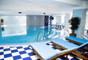 Отель Ramada by Wyndham Almaty в Алматы