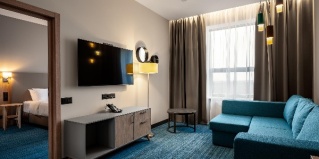 Омск: Отель Cosmos Omsk Hotel