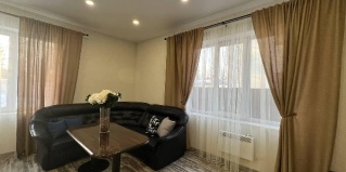 Красноярск: Коттедж Овинный