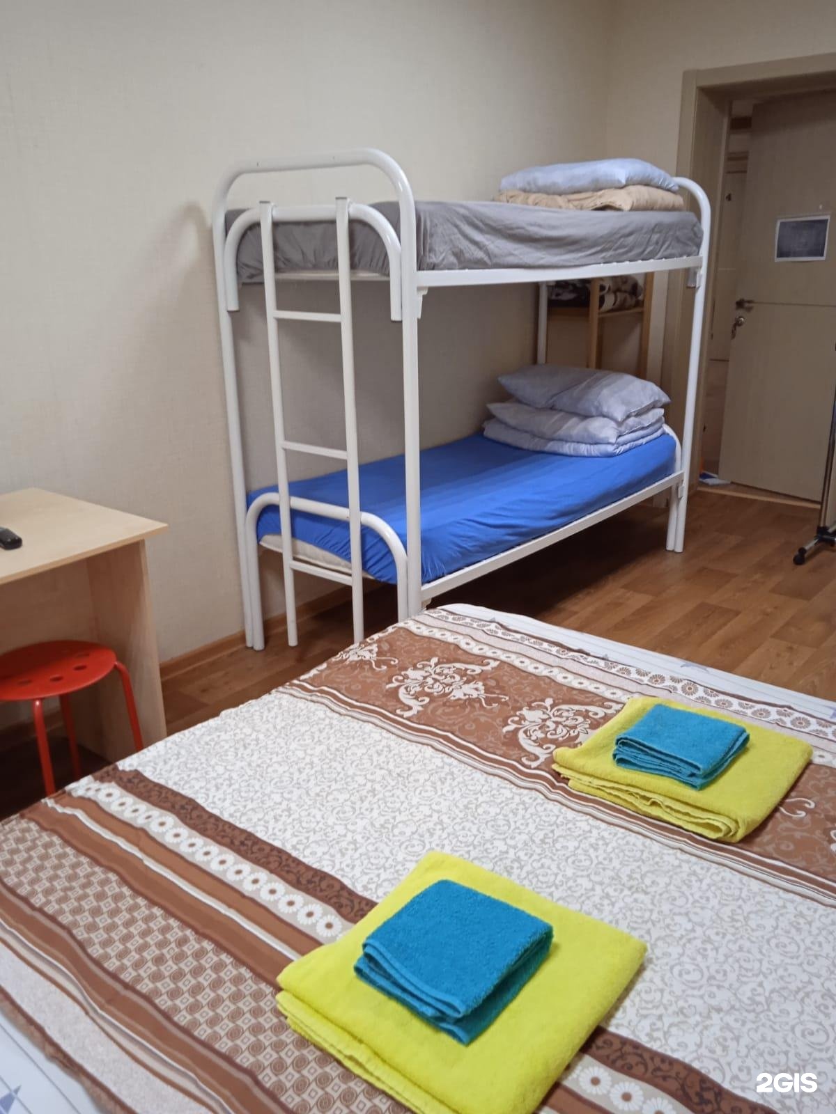 Хостел Almaz-hostel, Казань, улица Япеева, 10 — цена, фото, отзывы и адрес  отеля | забронировать на Отелло