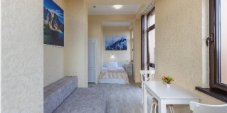 Сириус: Отель Морской Блюз