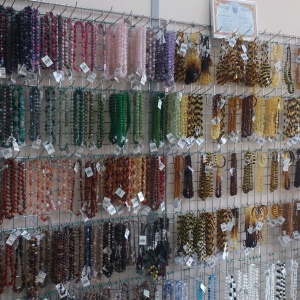 Фото от владельца RUSPEARLS, оптовая фирма по продаже бус и браслетов из янтаря, жемчуга и кварца