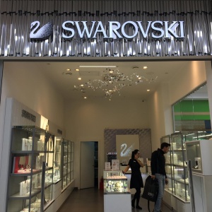 Фото от владельца Swarovski, сеть магазинов элитной бижутерии