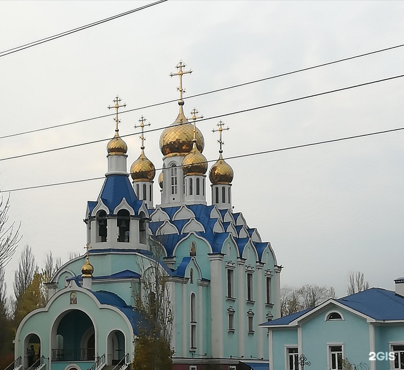 Храмы самары. Храм самарских святых Самара. Храм в честь собора самарских святых. Новодеевский храм Самара. Храм всех святых Самара Московское шоссе.