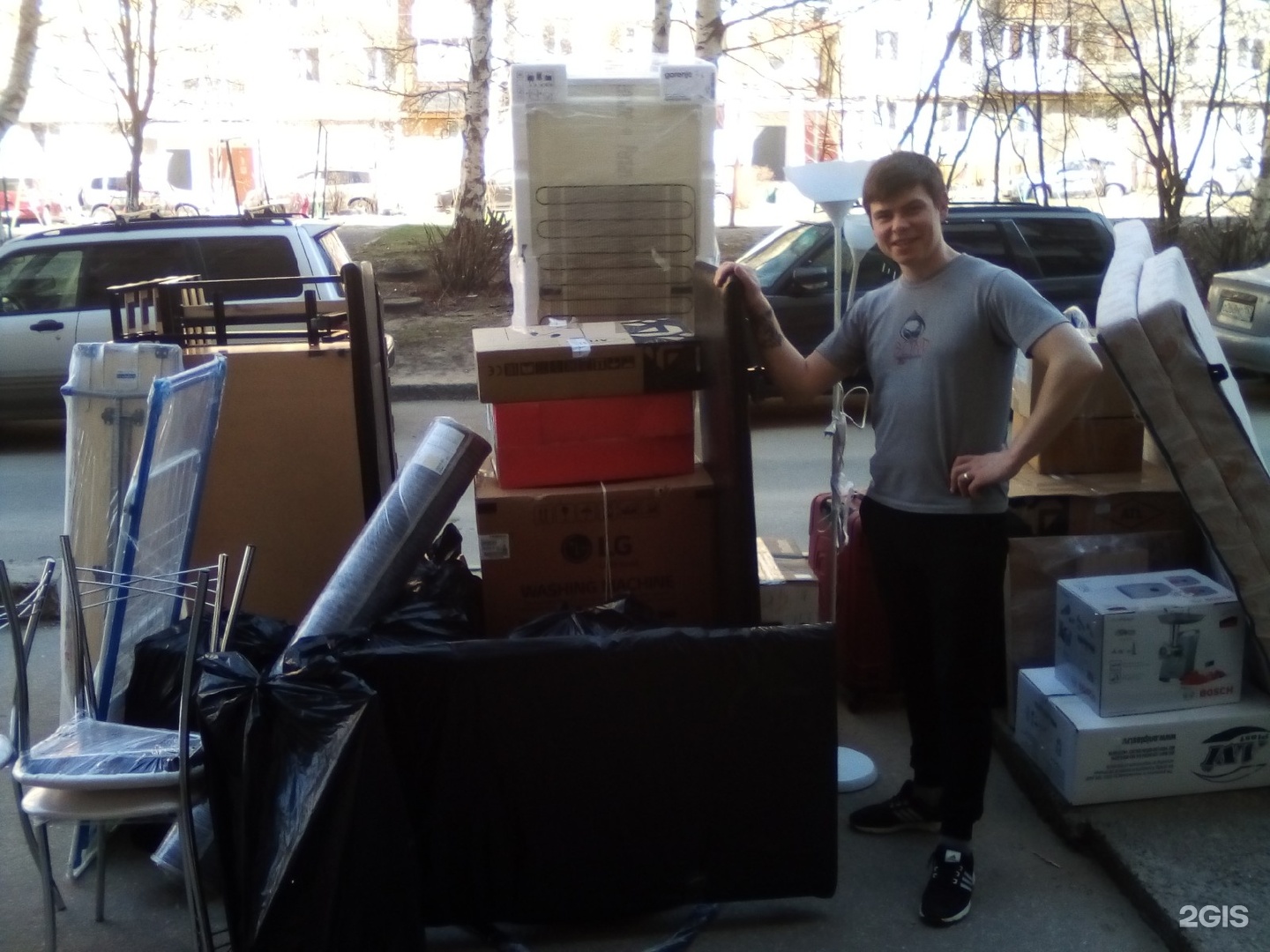 Н н переезд. Auhagen 11380. Вывоз хлама картинки. Переезд. Надёжный переезд.