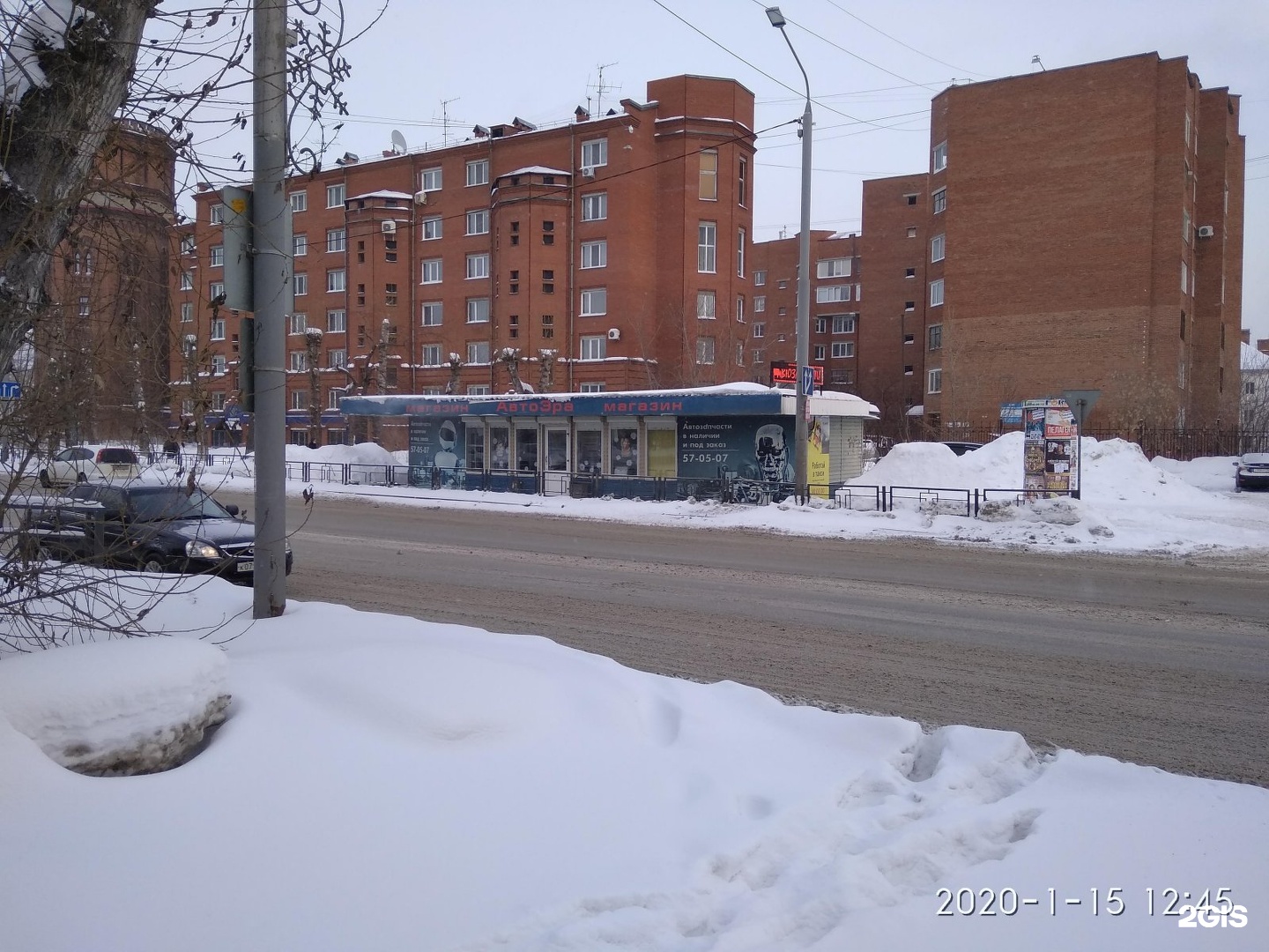 Переулок светлый